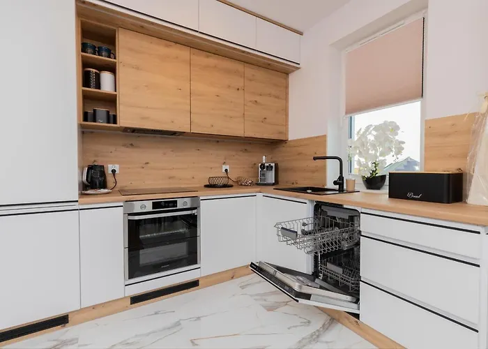 Beaufort Estate By Renters Gdynia