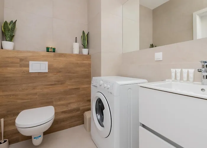 Beaufort Estate By Renters * Gdynia